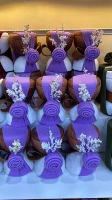 صورة مباخر أفريقي مع التزيين